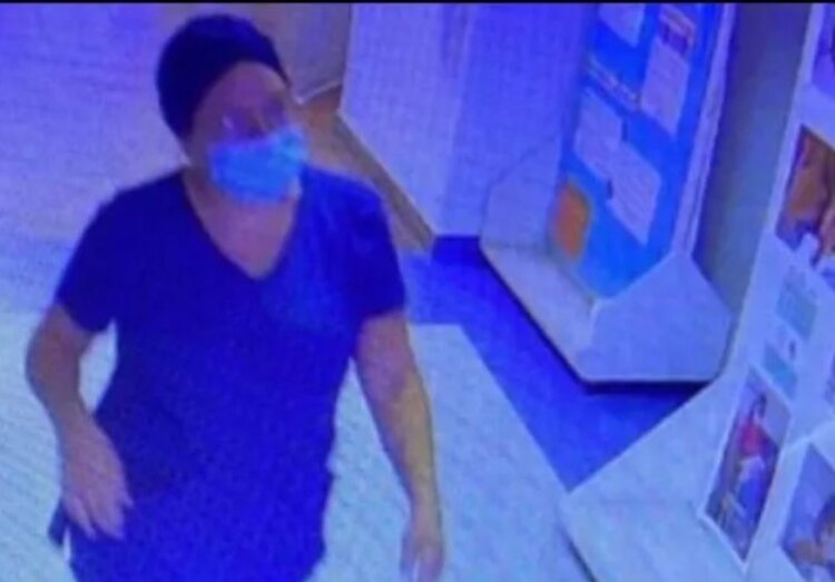 Mujer disfrazada de personal médico se roba un bebé en el Zoquipan.