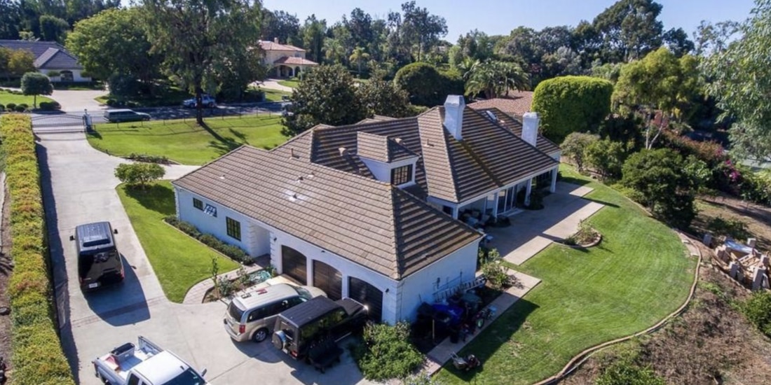 Imagen de la propiedad en San Diego difundida en la página de MCCI, atribuida al legislador morenista Arturo Ávila.