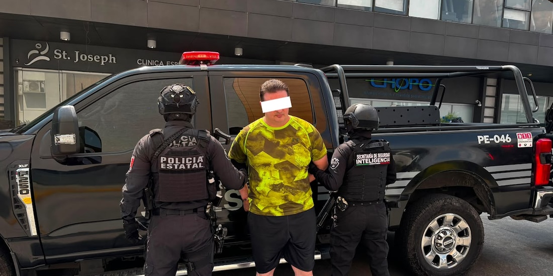 El hombre detenido por las autoridades.