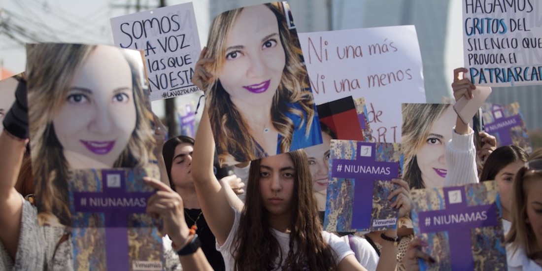 Una protestas en 2019 por el feminicidio de Abril Pérez Sagaón.