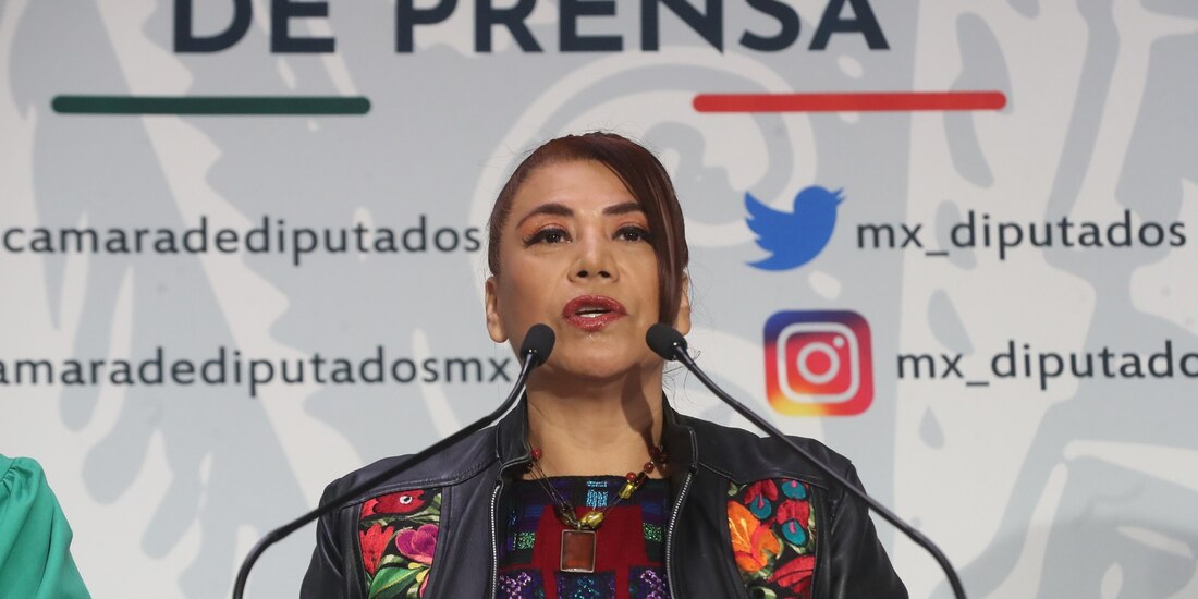 La chiapaneca Adela Ramos, en la Cámara de Diputados.