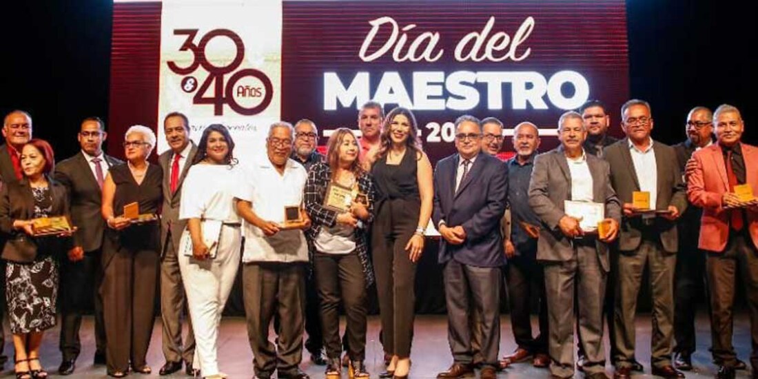 Marina del Pilar reconoce labor de maestras y maestros de Baja California