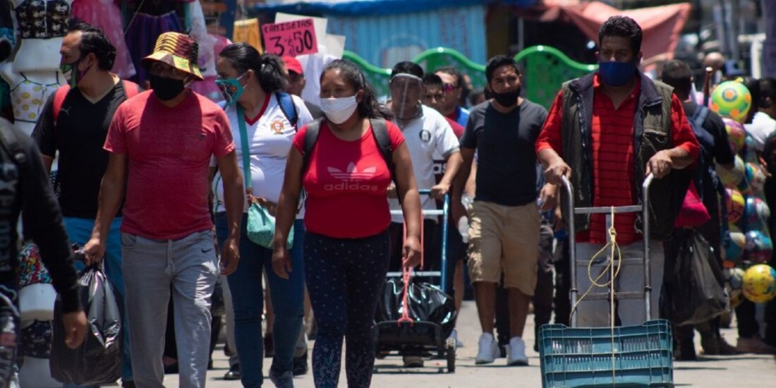 El consumo de productos básicos aumentó en 9.5 por ciento en términos reales, dijo López Obrador