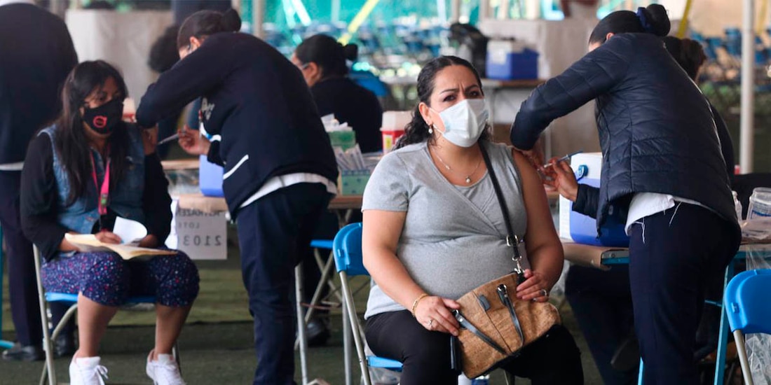 Vacunación contra COVID-19 en la Ciudad de México.