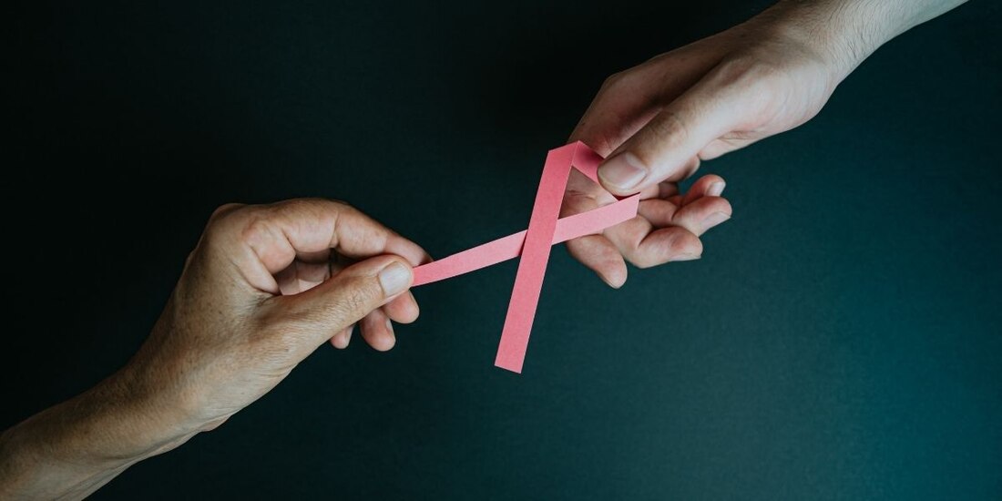 La tasa de mortalidad a nivel nacional por el cáncer de mama asciende a 17.9 defunciones por cada 100 mil mujeres de 20 años o más.