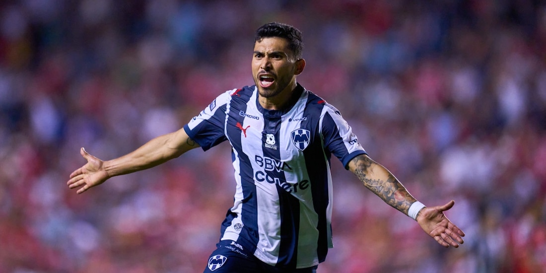 Orbelín Pineda festeja el gol con el que Monterrey eliminó a Chicago Fire de la Leagues Cup.