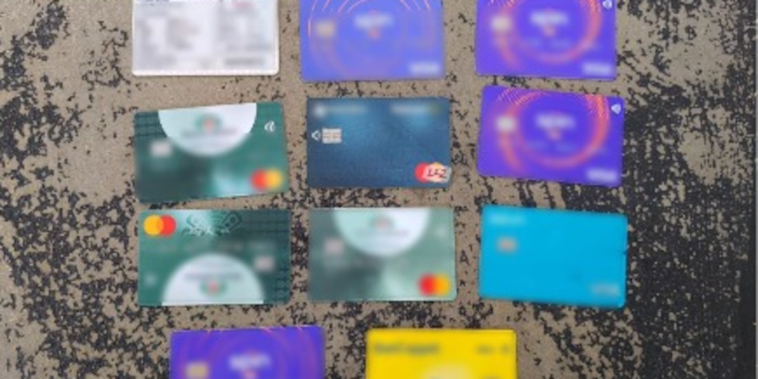 Decomiso de las autoridades.