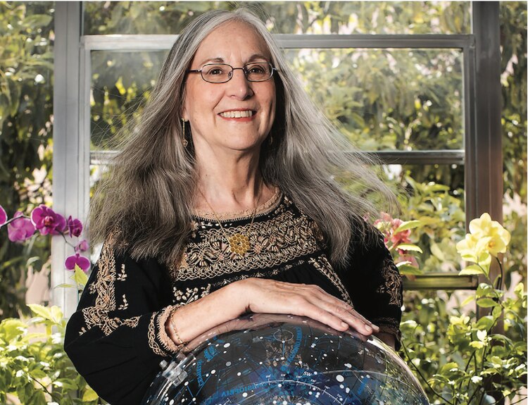 La científica Julieta Fierro es una de las más importantes divulgadoras de la ciencia.