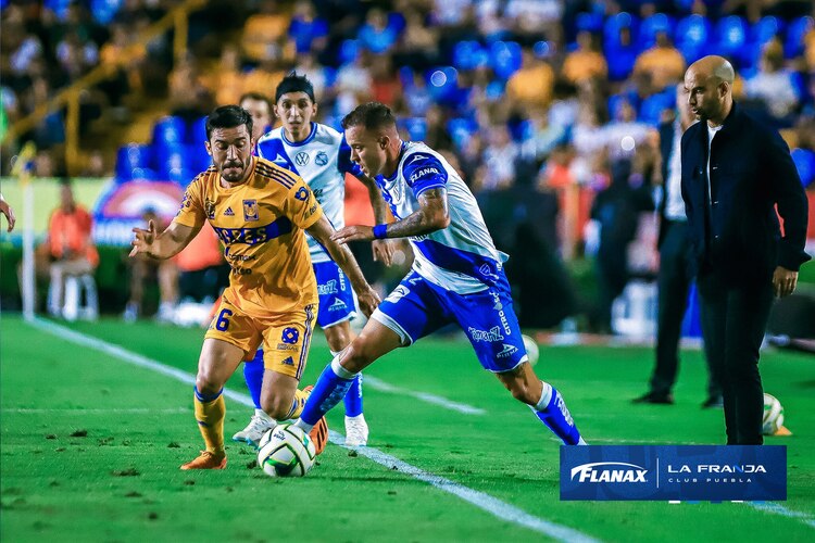 El duelo más reciente entre Tigres y Puebla se efectuó en el Estadio Universitario.