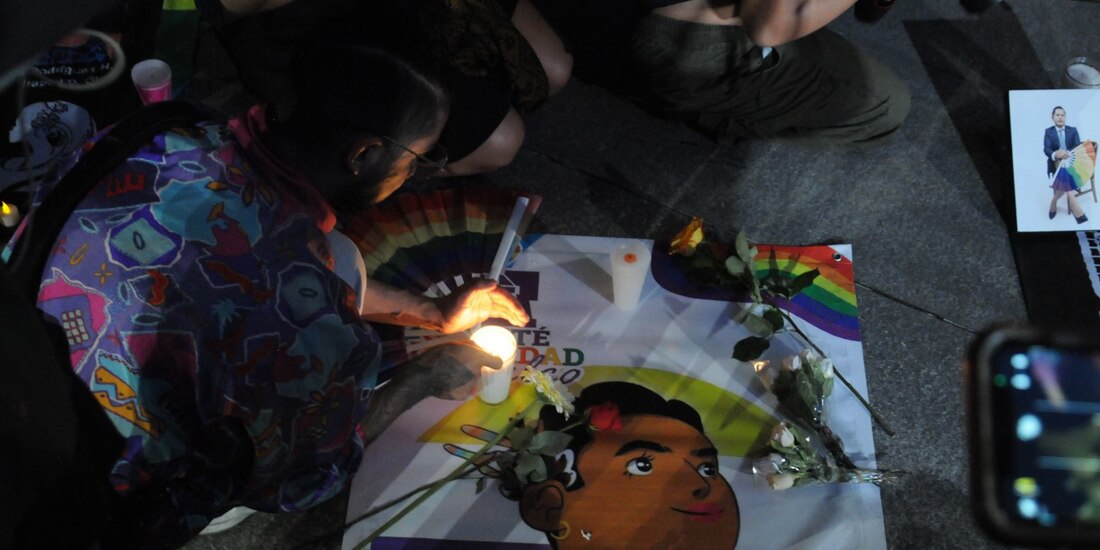 Realizan velada en la CDMX por la muerte Ociel Baena, magistrade