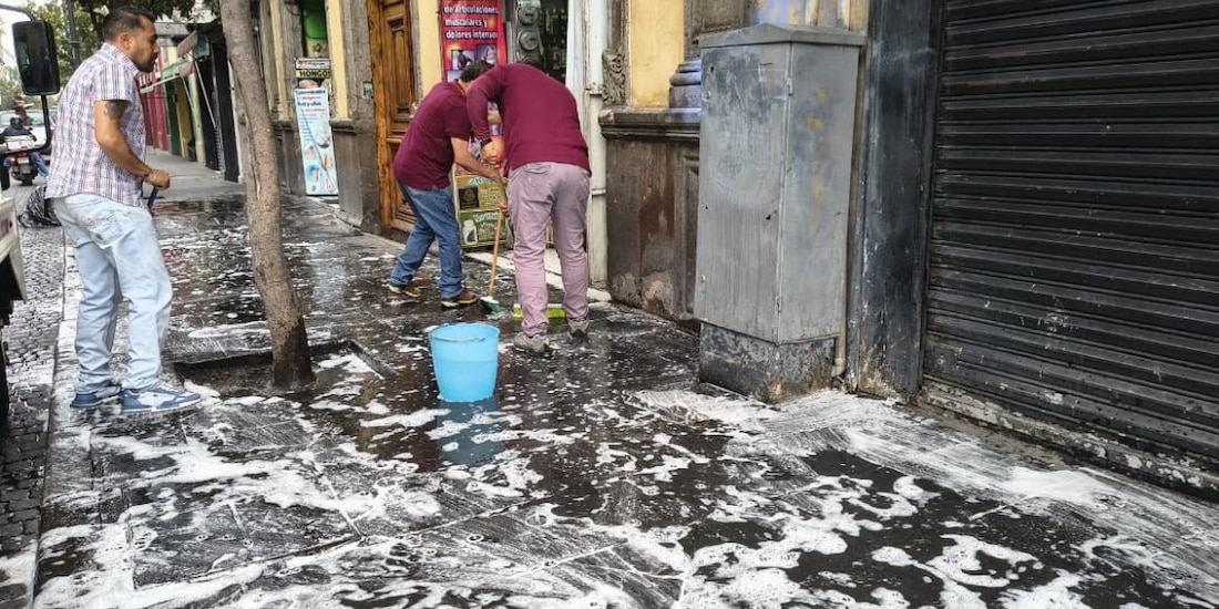 Autoridad del Centro Histórico informa que se han desplegado brigadas de limpieza en las calles que ha ido desocupando la CNTE.