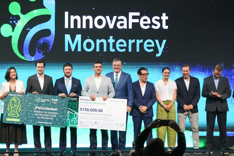 Los ganadores del Premio a la Innovación Mexicana 2026 recibieron apoyos económicos y programas de incubación para impulsar sus proyectos.
