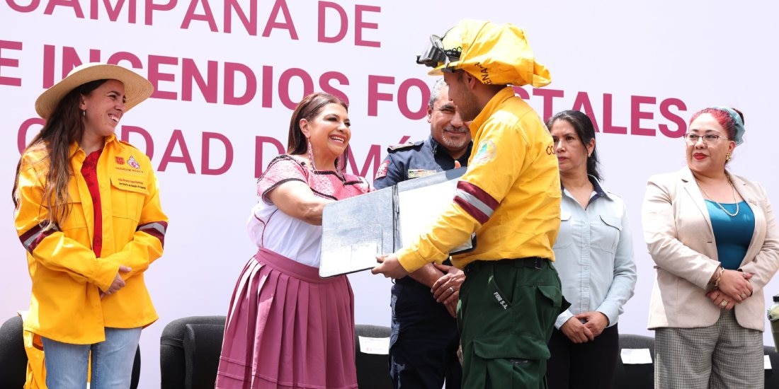 Clara Brugada despliega a casi 4 mil elementos para combatir incendios forestales.