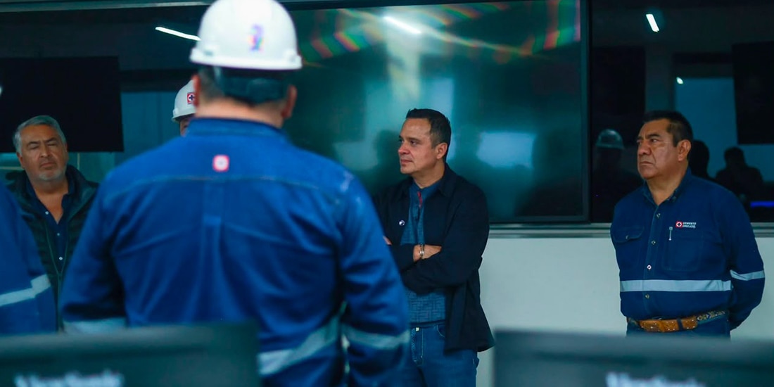 La cooperativa cuenta con cuatro plantas cementeras en su operación industrial y que se ubican en los estados de Hidalgo, Oaxaca, Puebla y Aguascalientes.