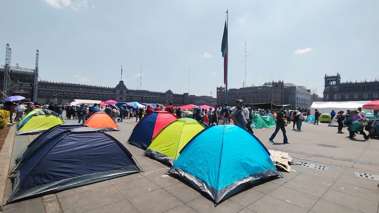 Aspecto del Zócalo capitalino este 18 de marzo