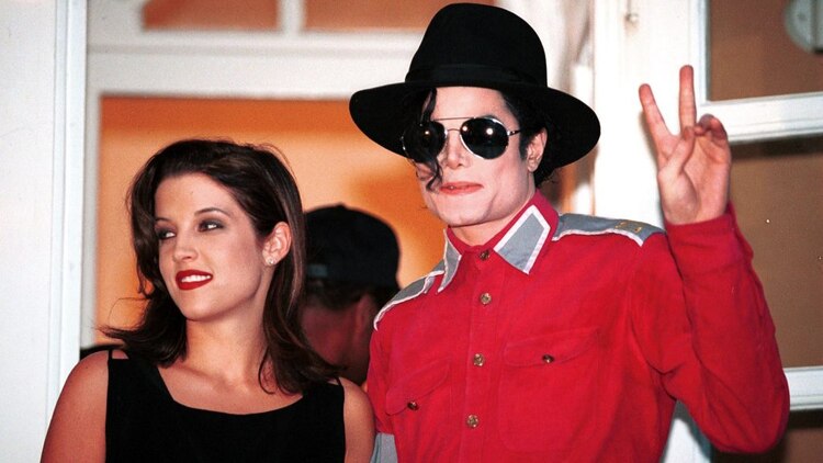 Lisa Marie Presley y Michael Jackson