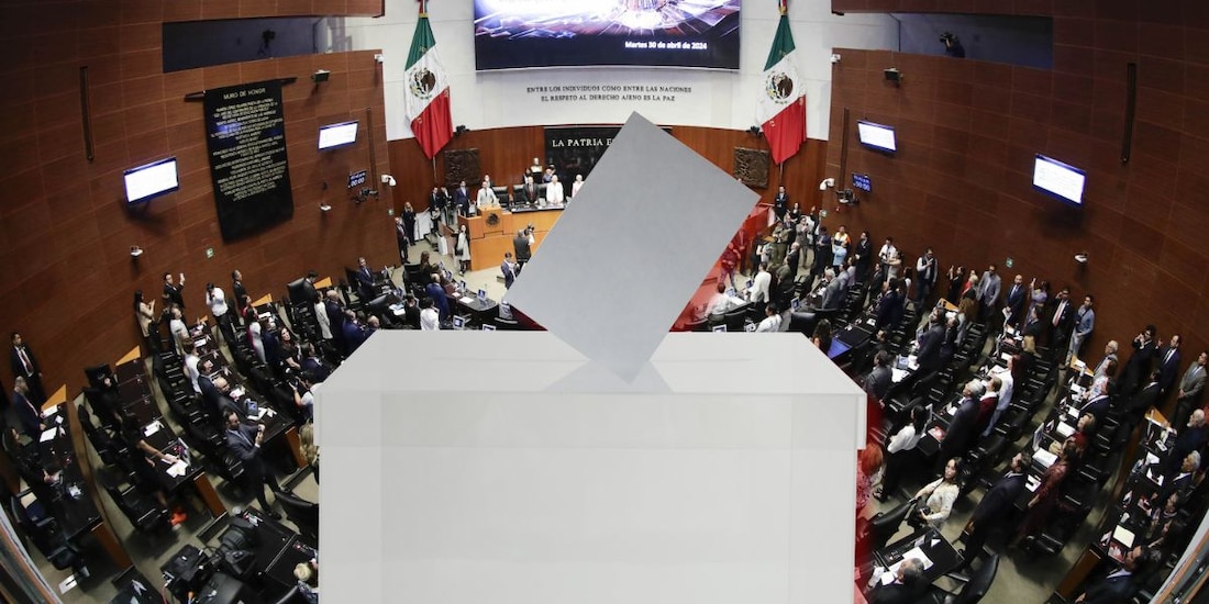 Senadores de Morena impulsan el dictamen del Plan B electoral en comisiones este lunes.