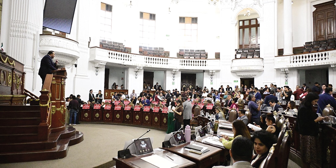 Diputados capitalinos durante la sesión del pasado 9 de abril.
