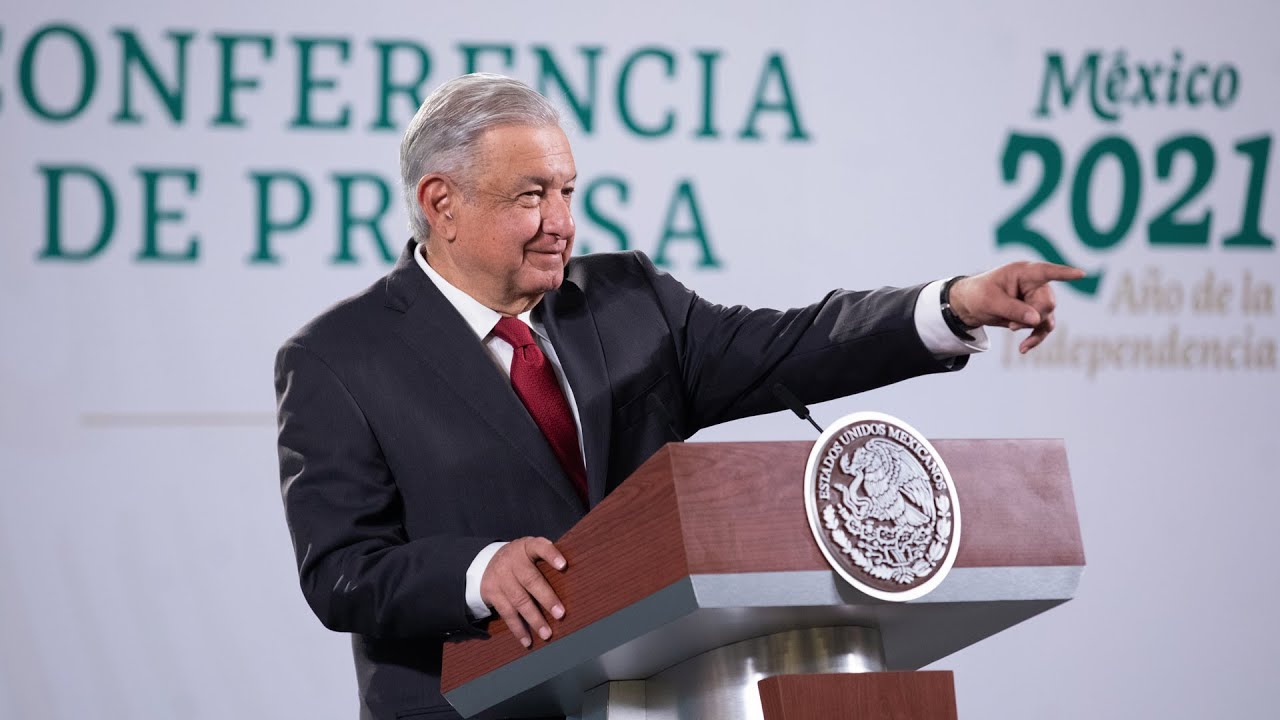 AMLO en su conferencia de prensa en Palacio Nacional este martes 30 de marzo.