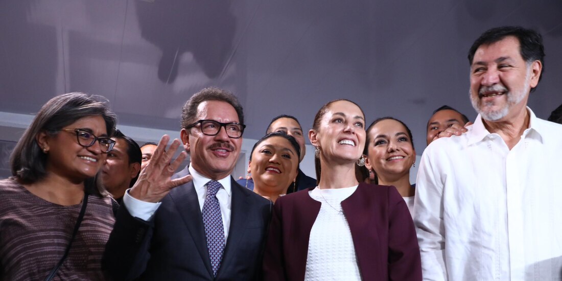 Claudia Sheinbaum con diputados federales.