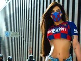 Suzy Cortez posa completamente desnuda en protesta contra Bartomeu (FOTOS)