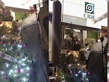 Alumnos del CIDE celebran Navidad y Año Nuevo en instalaciones de Santa Fe.