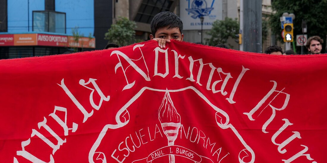 Estudiantes de la Escuela Normal Rural