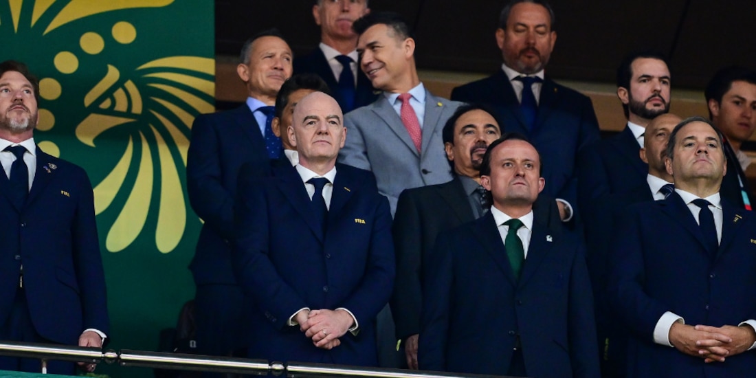 El palco de honor durante el juego inaugural del Mundial 2026.