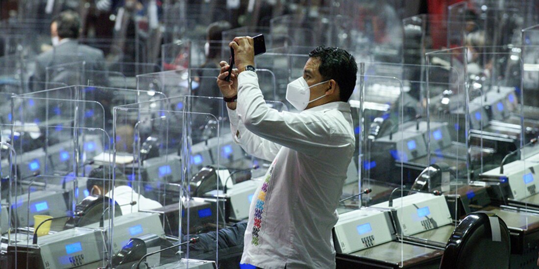 Sesión ordinaria semipresencial de la Cámara de Diputados en noviembre de 2020.