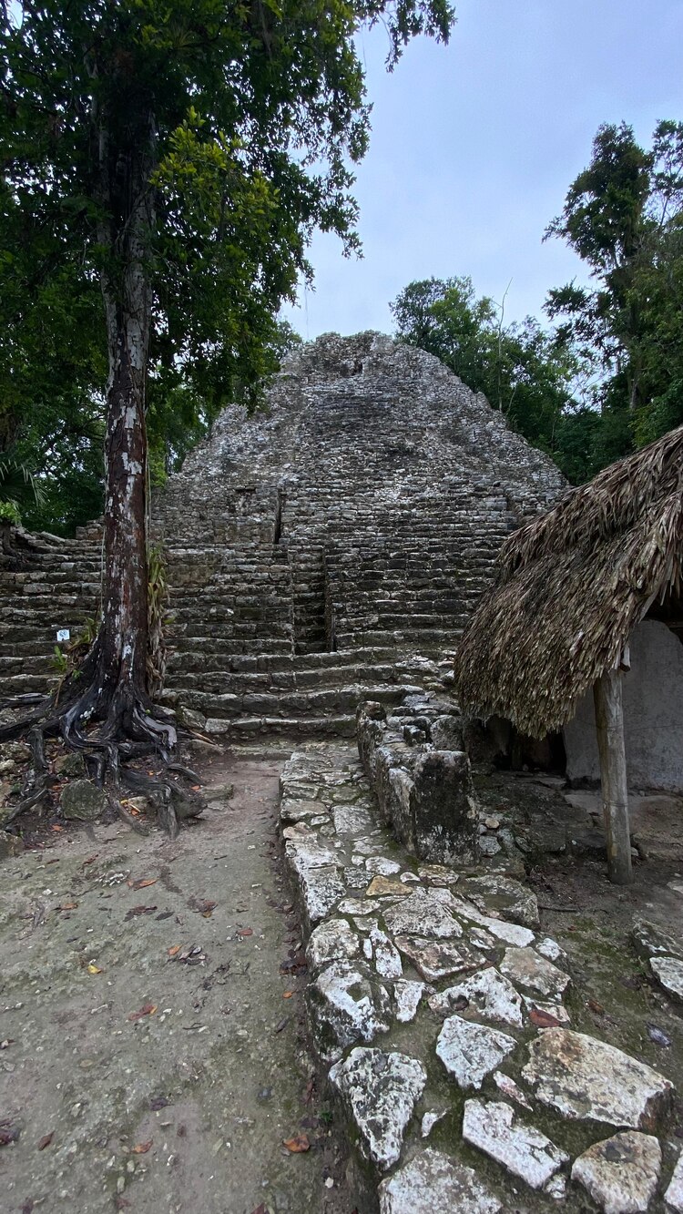 ZONA ARQUEOLÓGICA DE COBÁ