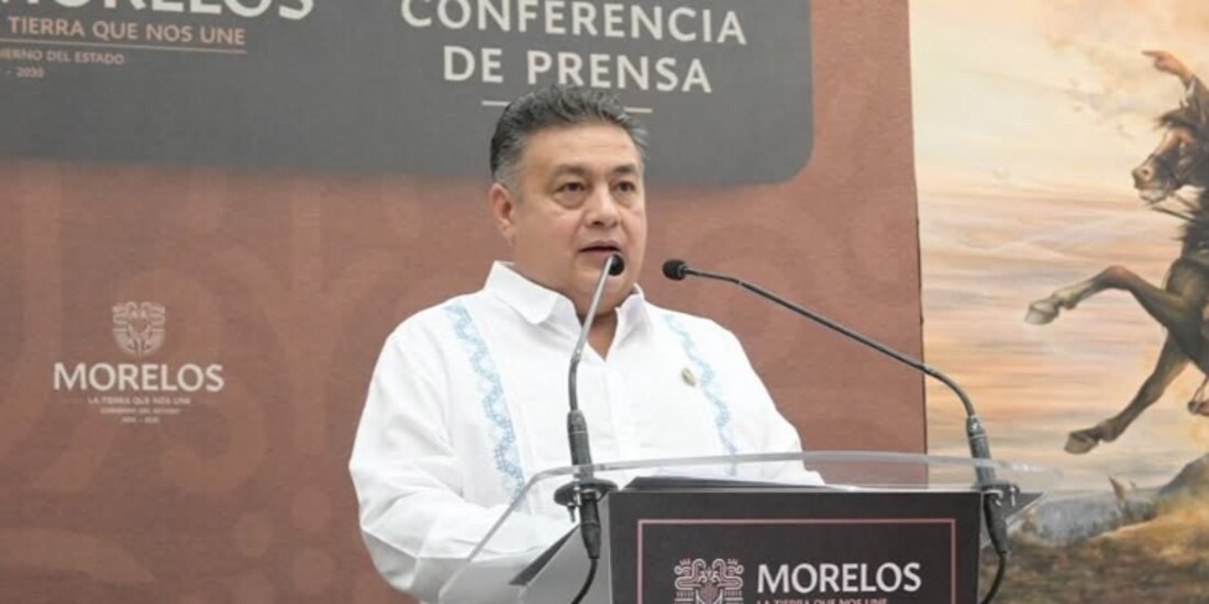 El titular de la SSPC de Morelos, Miguel Ángel Urrutia, en conferencia de prensa, ayer.