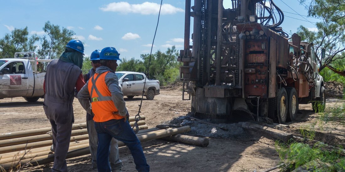 Continúan los trabajos en la mina de carbón de Coahuila para tratar de llegar a los 10 trabajadores atrapados.