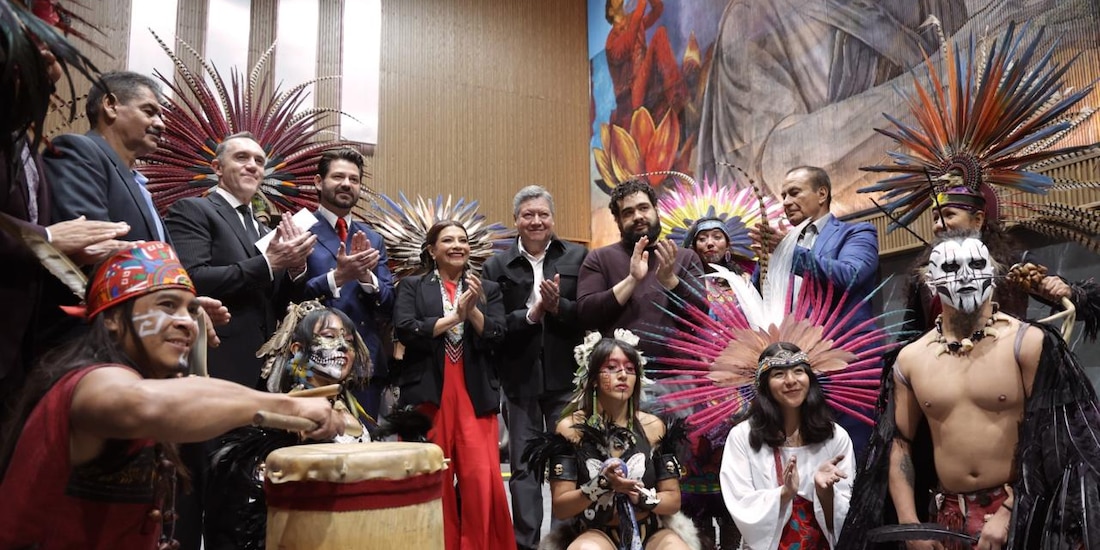 En medio de la imagen la Jefa de Gobierno, Clara Brugada.