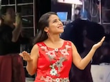 ¿Quién es Soraya Nieto, la cantante que recibió un botellazo en concierto?