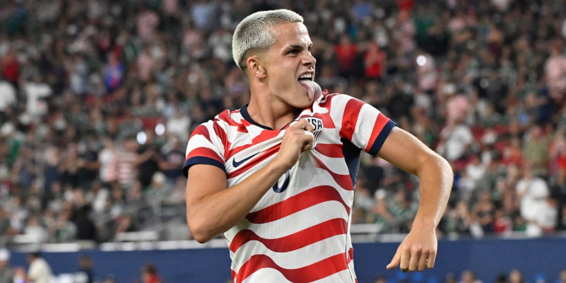 Cavan Sullivan se estrenó como goleador de Estados Unidos.