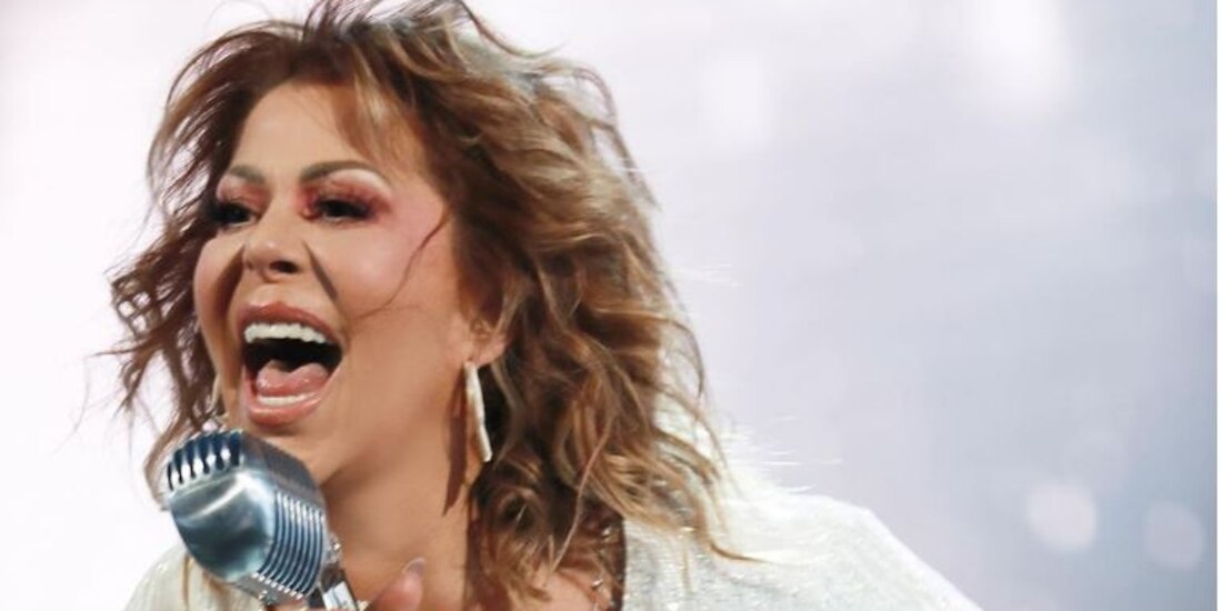 Alejandra Guzmán se quedó varada en una inundación en la CDMX