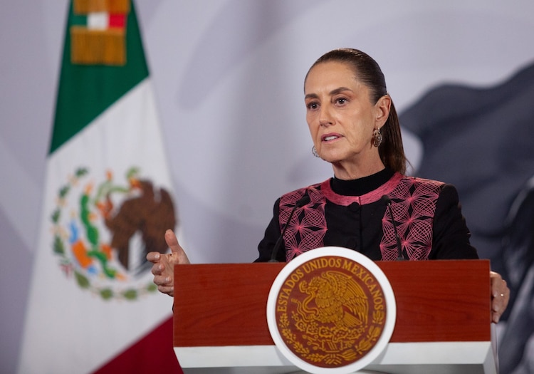 Claudia Sheinbaum Pardo, presidenta de México durante conferencia de prensa en Palacio Nacional