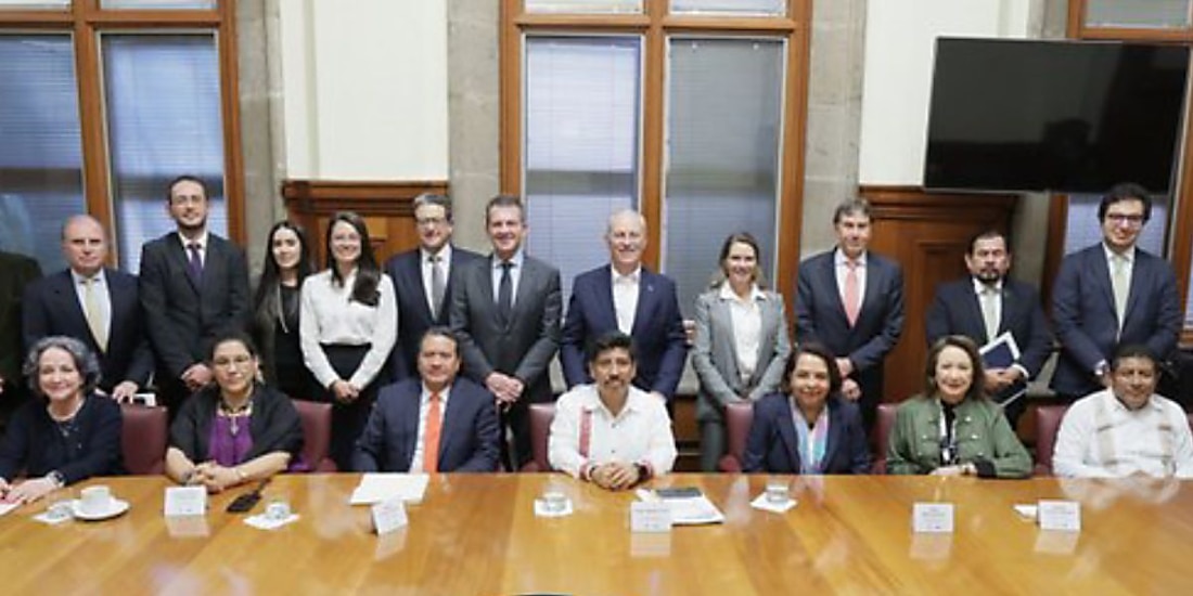 SCJN y empresarios impulsan programa de certeza jurídica en México.