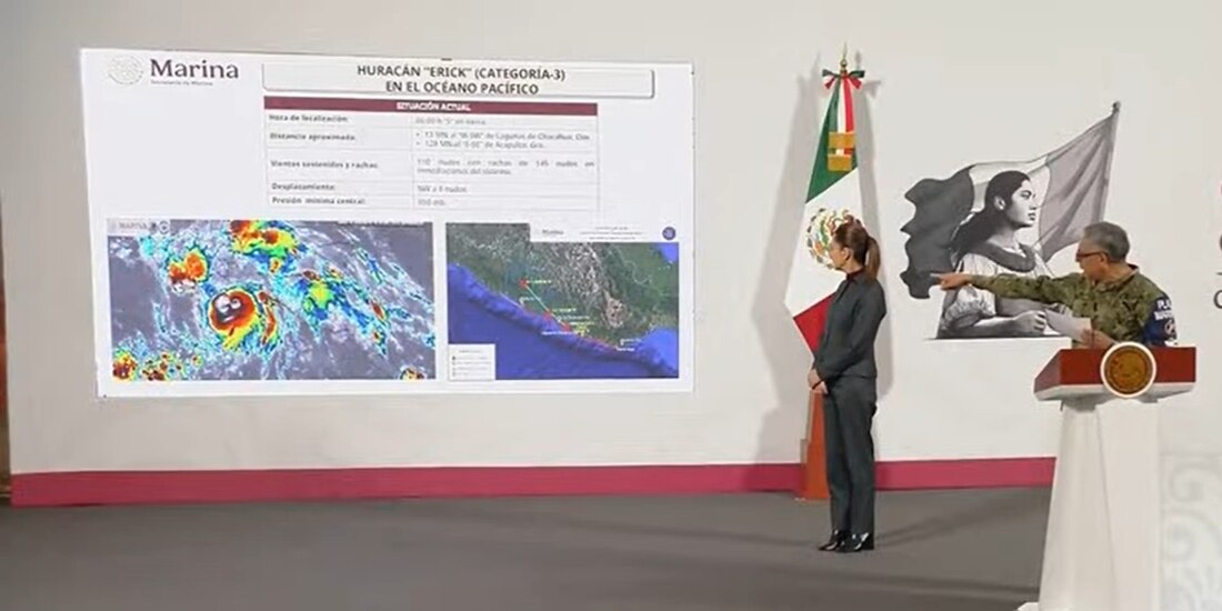 Titula de Marina explicando la trayectoria de Erick.