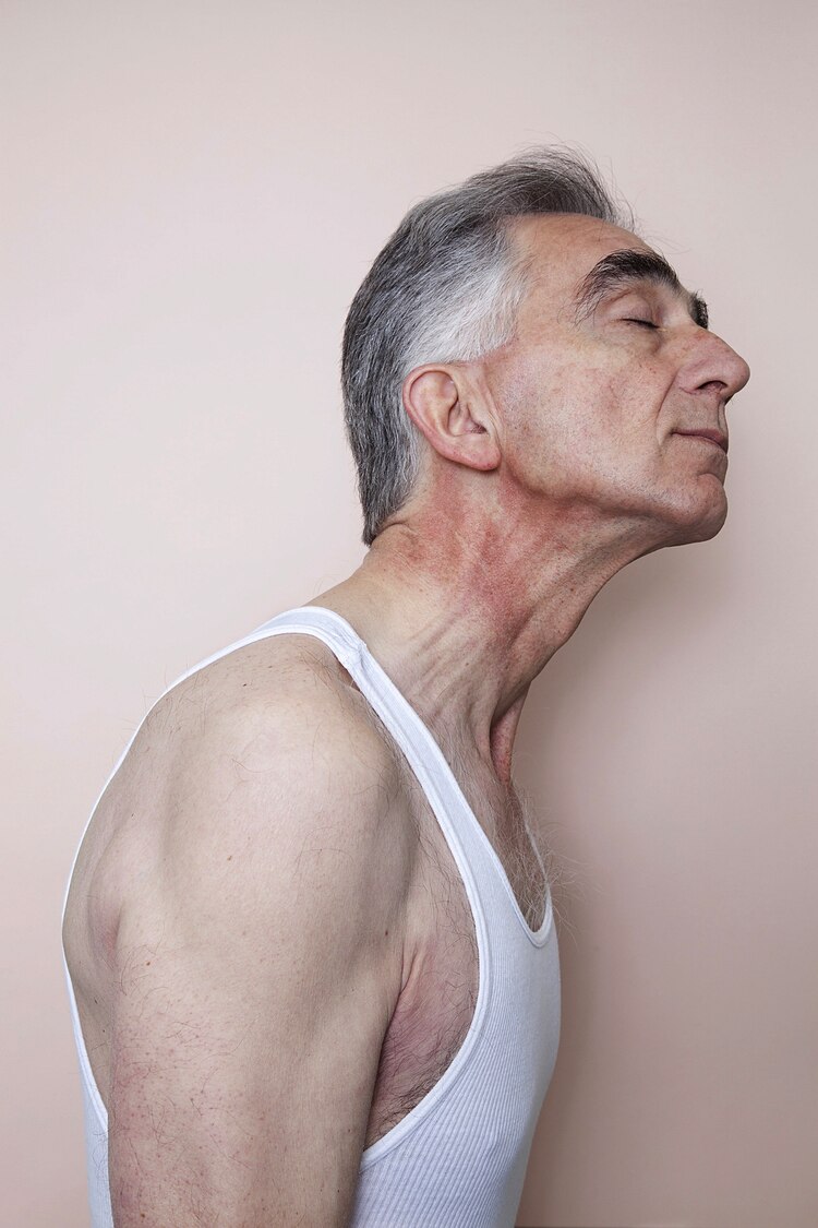 Marcela Sancari, sin título, de la serie Moisés, inyección de tinta sobre papel de algodón.