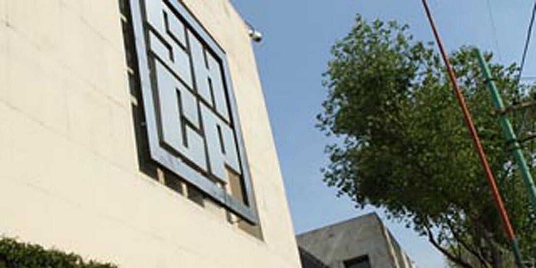 Varios medios de comunicación dieran a conocer que el Banco Mundial otorgó a México un préstamo por mil millones de dólares; funcionarios de Hacienda niegan sea para COVID-19.