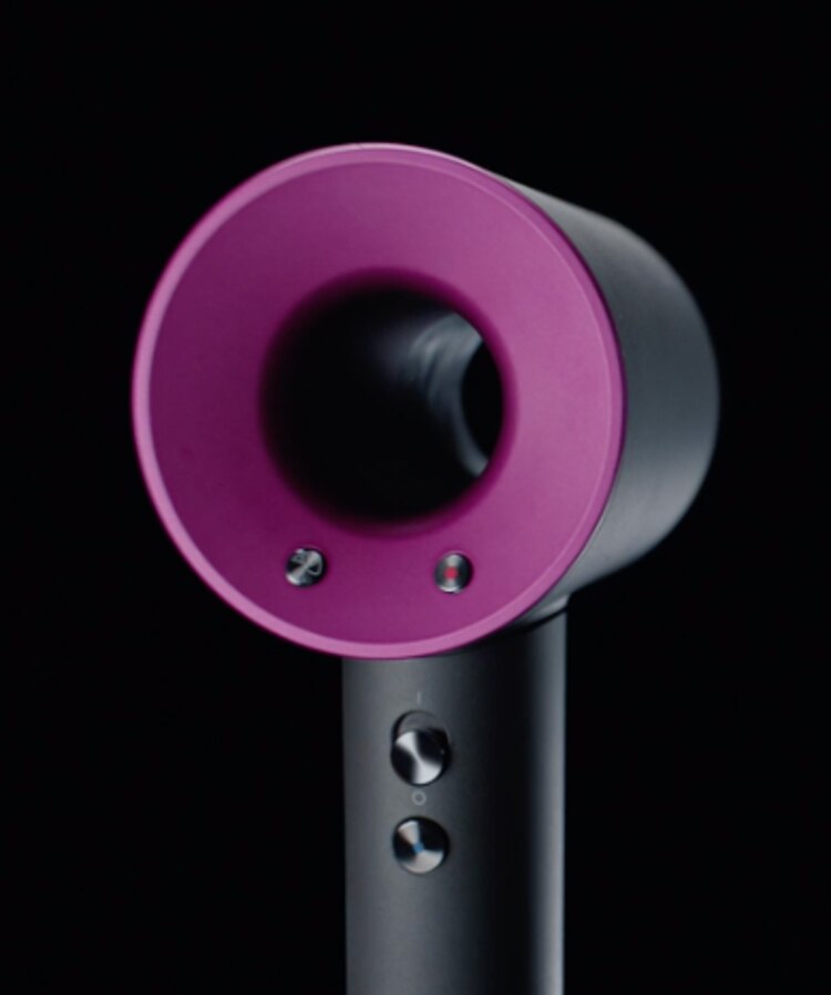 Dyson Supersonic es una de las marcas que ofrece este tipo de secadoras digitales