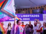 Clara Brugada llama a hacer de la CDMX una capital diversa, con orgullo y libre de discriminación.