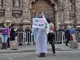 Colectivos feministas protestan en el centro de la capital zacatecana, en solidaridad con las movilizaciones del Día Internacional de la Mujer, en marzo pasado.