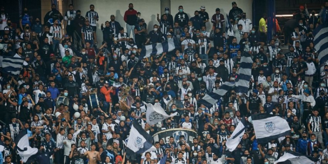 Aficionados del Monterrey durante un partido del cuadro regiomontano en la Liga MX.