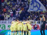 Futbolistas del América previo a un partido de Liga MX en el Estadio Azteca.