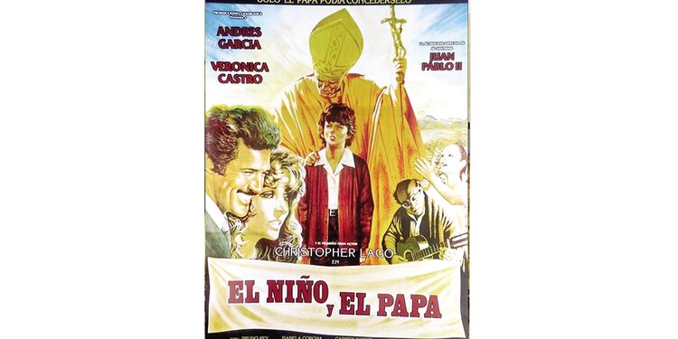 El niño y el papa
Año: 1987
Protagonizada por Verónica Castro, Andrés García y Carmenza Duque. Bajo la dirección de Rodrigo Castaño, la cinta cuenta la historia de un niño en busca de su madre perdida tras el terremoto de 1985. Para encontrarla, viaja de México a Colombia como polizón durante la visita
del papa Juan Pablo II.