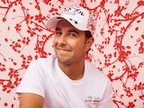Checo Pérez vendió más gorras del Gran Premio de Japón que Max Verstappen.