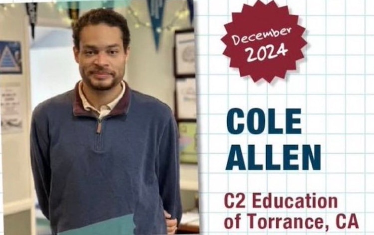 Cole Tomas Allen reconocido como Profesor del Mes en 2024