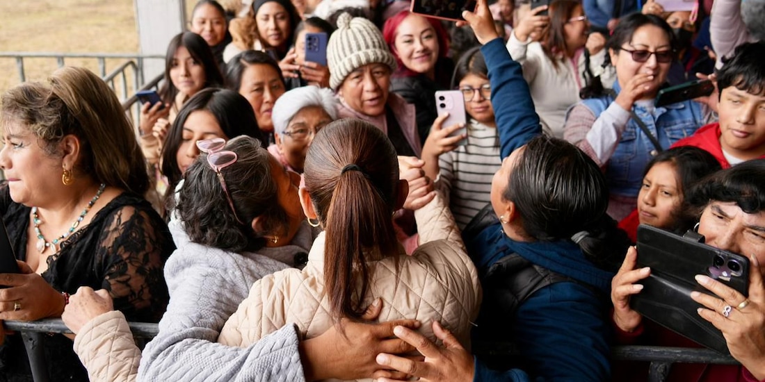 Presidenta Claudia Sheinbaum entregó 138 documentos agrarios a mujeres propietarias en la alcaldía Tlalpan.